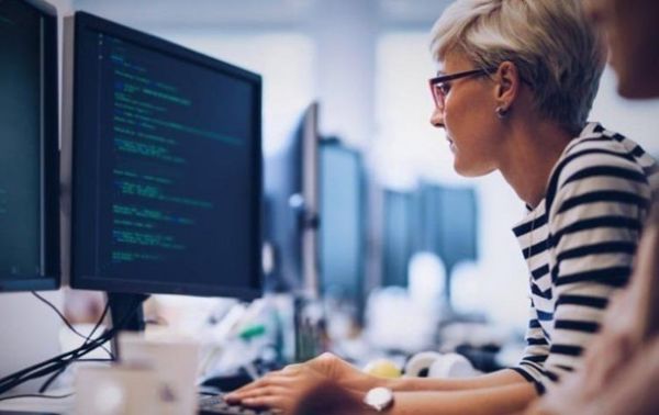 Уряд виділить гранти IT-шникам-початківцям