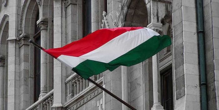 угорщина, прапор Угорщини