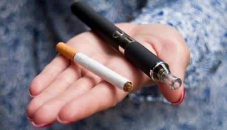 В Україні заборонять використовувати пристрої для нагрівання тютюну та електронні сигарети у громадських місцях