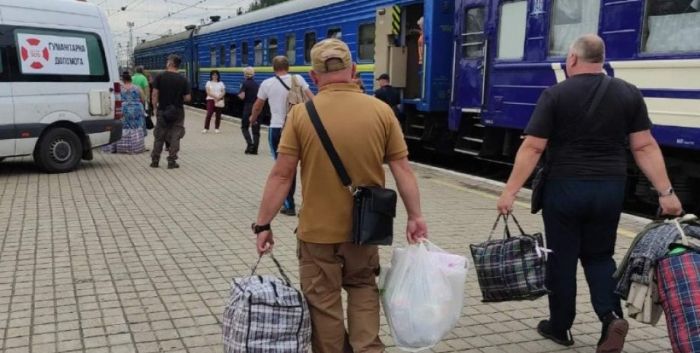 Донбас обов'язкова евакуація Донецька область Верещук переселенці