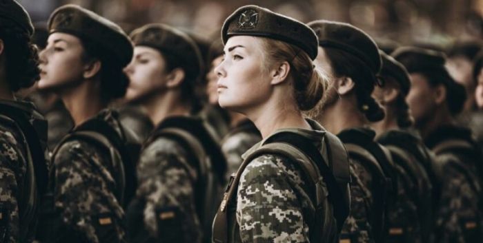 жінки військові
