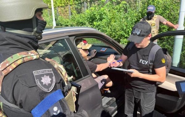 Силовики затримали колишнього заступника голови Дніпропетровської ОДА
