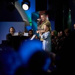 Концерт для «Національних легенд України»: MONATIK, Могилевська, Pianoбой виступили у метро - Новини України