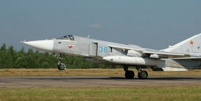 Су-24, бомбардувальник, україна, повітряні сили україни