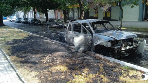 У Бердянську підірвали автомобіль так званого коменданта - Новини України
