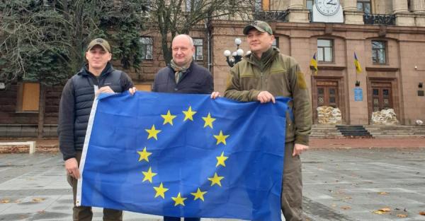 До Миколаєва приїхав посол Євросоюзу і зустрівся з Кімом та Сенкевичем - Новини України