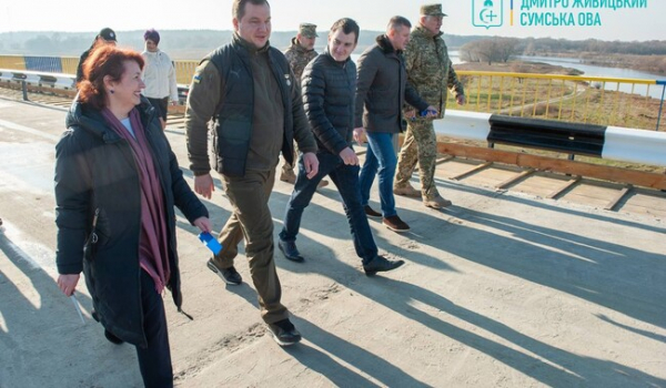 На Сумщині відновили 400-метровий міст через Десну, підірваний ЗСУ - Новини України