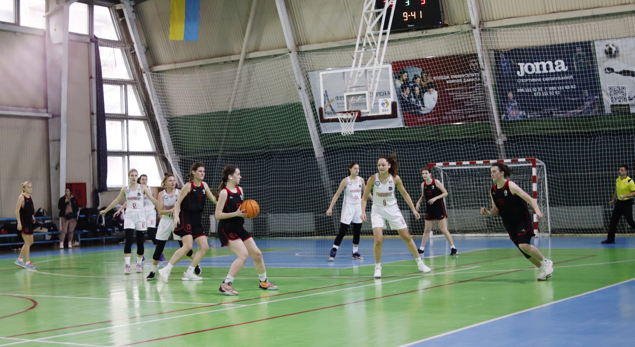 Франківські баскетболістки перемогли суперниць із Вінниці