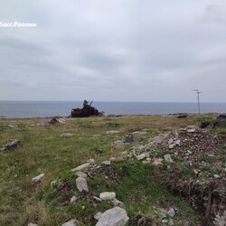Зруйнована техніка та розбиті будівлі: як зараз виглядає острів Зміїний - Новини України