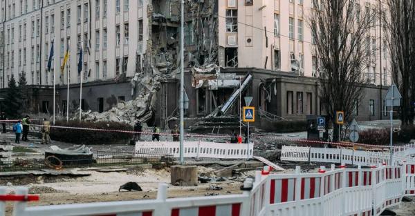 Внаслідок ракетного удару в Києві постраждали 22 особи - Новини України