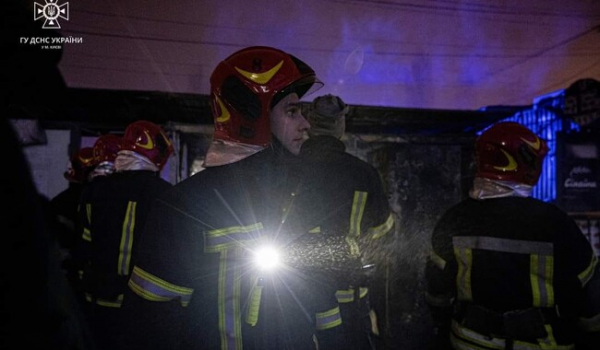 У Києві вибухнув газовий балон у торговому кіоску - постраждали 5 людей - Новини України