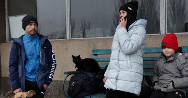 З Херсонщини щодня евакуювали 450 осіб та їх кількість зростає - Новини України