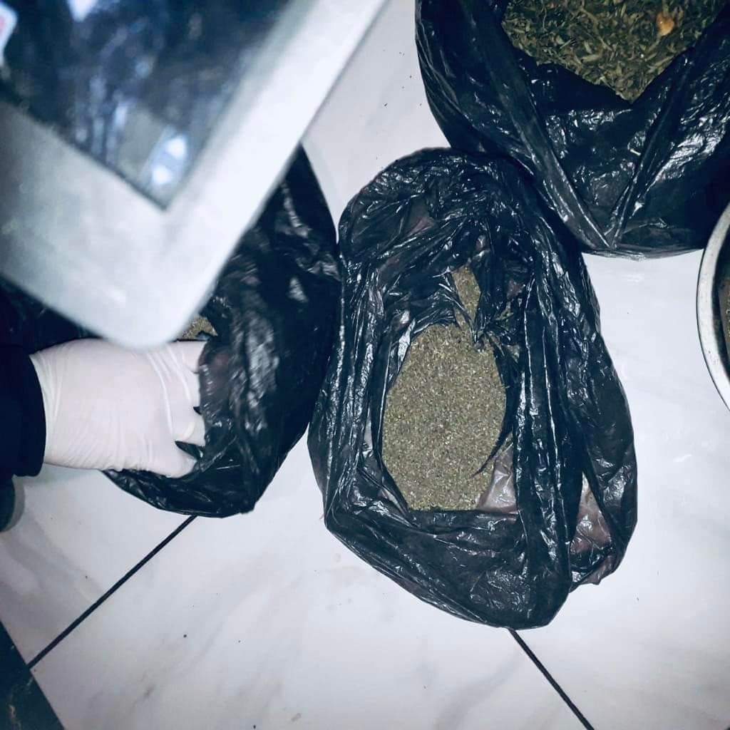 У мешканця Дубовецької ОТГ знайшли наркотиків на півтора мільйона (ФОТО)