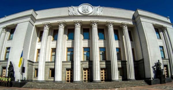 Комітет Ради обговорив скандал із держзакупівлями - Резніков залишиться міністром оборони - Новини України