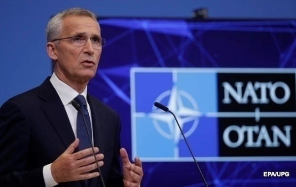 НАТО не має довіри до КНР як до посередника між Україною і РФ - Столтенберг