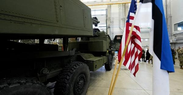 США оголосили про новий пакет допомоги Україні - до нього увійдуть далекобійні снаряди GLSDB - Новини України