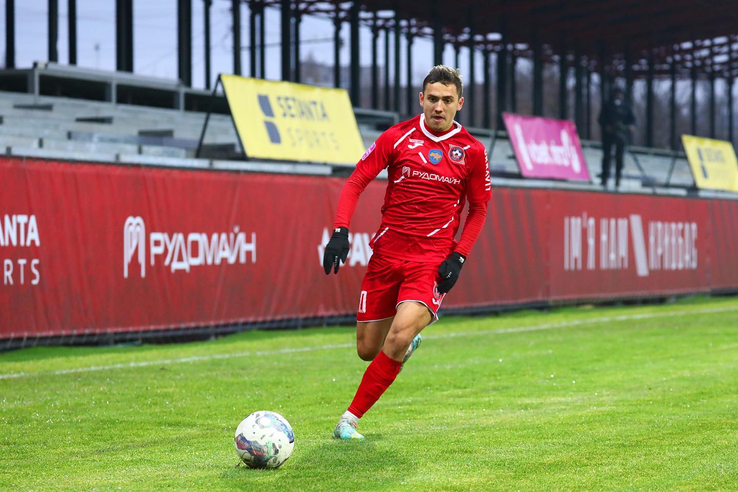 Прикарпатський футболіст – найкращий молодий гравець 16-го туру Прем’єр-ліги