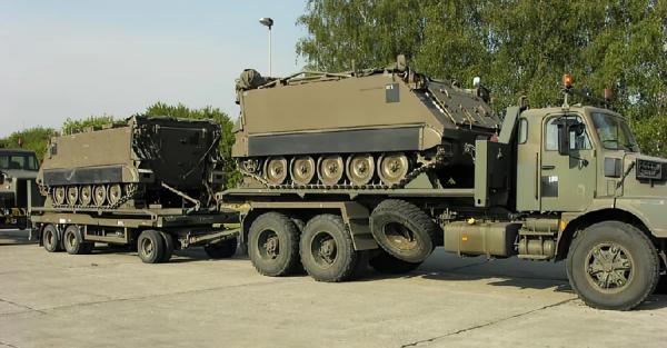 Бельгія надасть Україні 240 військових вантажівок - Новини України