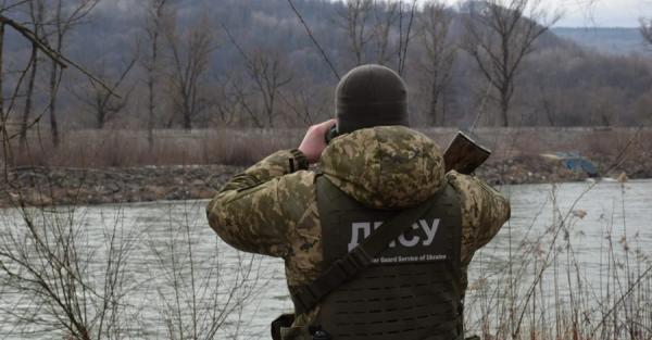У Тисі шукають тіло ухилянта, який потонув при спробі втекти - Новини України