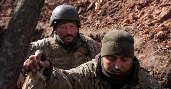 ЗСУ проводить часткове тактичне відведення військ у Бахмуті - Новини України