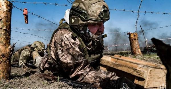 ЗСУ знищили два пункти управління окупантів, а РФ штурмує Бахмут та Мар'їнку - Новини України