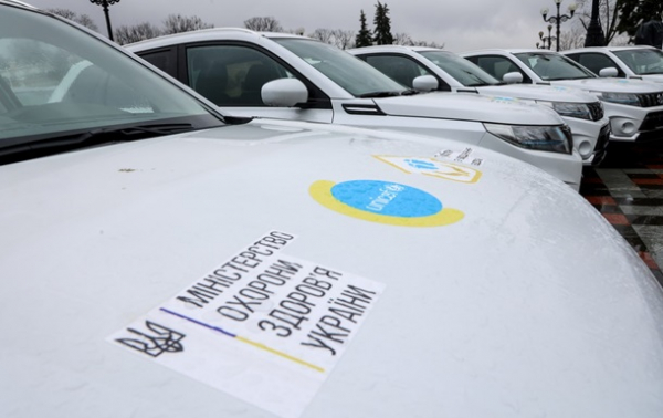 Україна отримала від ЮНІСЕФ 70 автомобілів для надання допомоги дітям