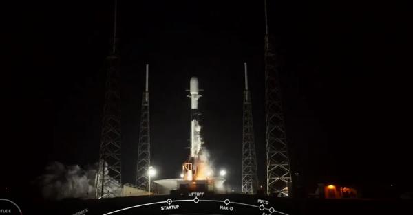 SpaceX вивела на орбіту нову партію із 56 супутників Starlink - Новини України