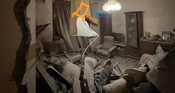 У Дніпрі ракета впала на квартиру чотириповерхівки - Новини України