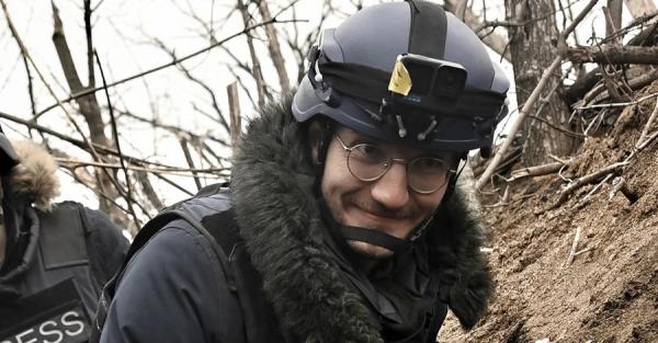 На Донбасі під обстрілом загинув журналіст французької агенції AFP - Новини України