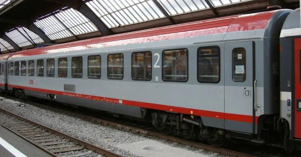 Укрзалізниця повертає безпересадкові вагони Київ-Будапешт-Відень - Новини України