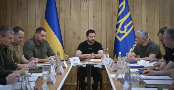 Зеленський приїхав до Одеси та провів нараду з силами оборони - Новини України
