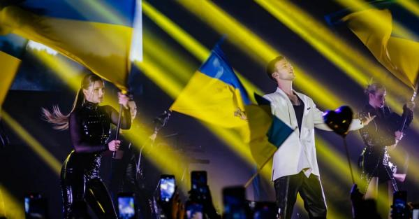 Макс Барських пояснив, чому у благодійному турі виконує російськомовні пісні - Новини України