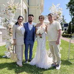Колишній чоловік Ані Лорак зіграв весілля у Конча-Заспі - Новини України
