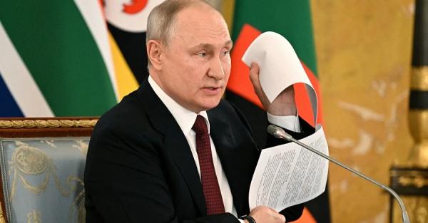 Путін на зустрічі з лідерами ПАР виправдався за викрадення українських дітей – вивозили, щоб "врятувати" - Новини України