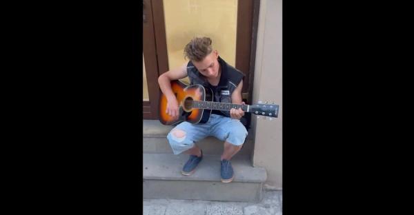 Хлопець, який послав нардепку Піпу через зауваження, записав вибачення - Новини України