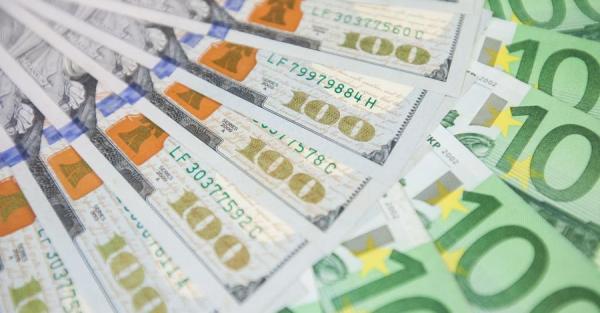 Курс валют на 2 червня: скільки коштують долар, євро та злотий - Новини України
