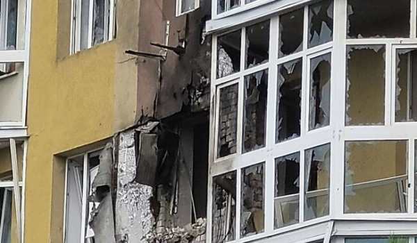 У Воронежі безпілотник врізався у вікно багатоповерхівки - Новини України