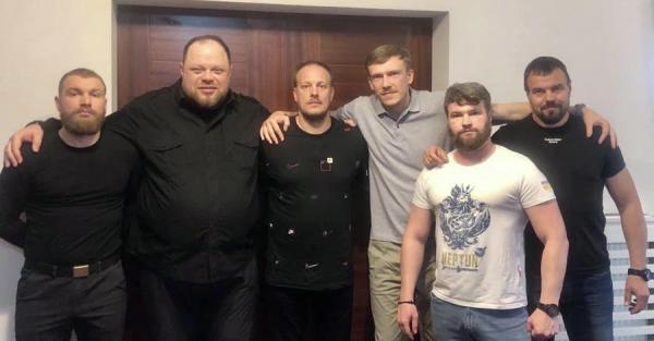 Стефанчук зустрівся із захисниками Азовсталі у Туреччині - Новини України
