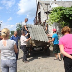 Під час атаки Житомирщини отримали поранення 17 людей, пошкоджено півтисячі будівель - Новини України