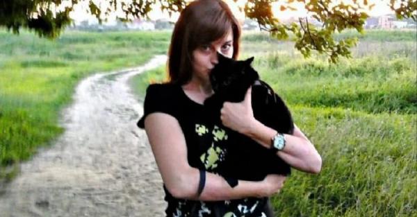 Кішка Ася із Чорнобаївки святкує своє 20-річчя і збирає гроші на порятунок тварин - Новини України
