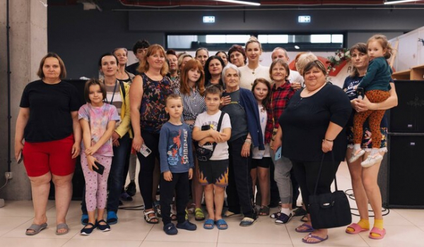 Лобода зустрілася з українськими біженцями у Польщі - Новини України