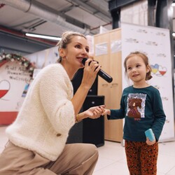 Лобода зустрілася з українськими біженцями у Польщі - Новини України