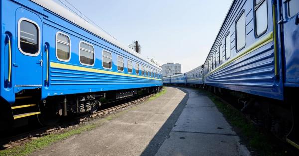 Укрзалізниця попередила про затримку поїздів та електричок до Києва - Новини України