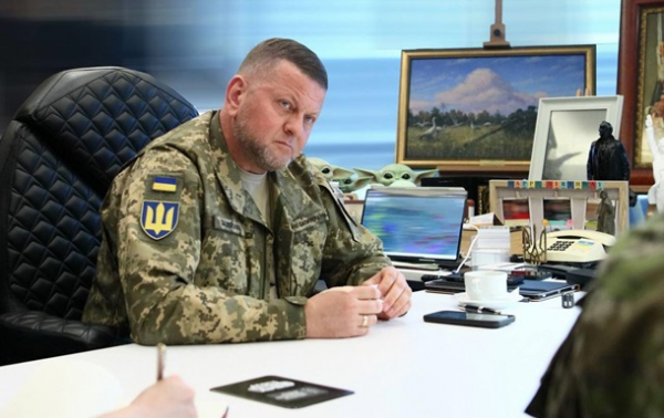 Залужний і румунський генерал обговорили атаки РФ