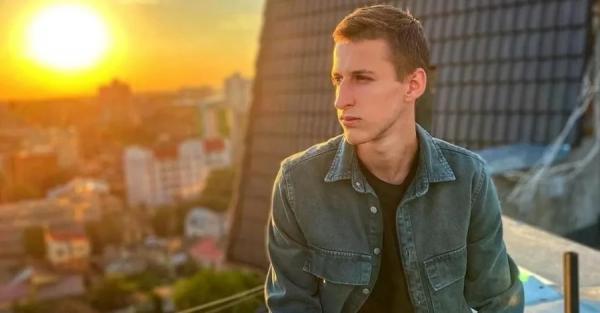 Міськрада на Львівщині позбавила мандата сина нардепки Копанчук, який виїхав за кордон - Новини України