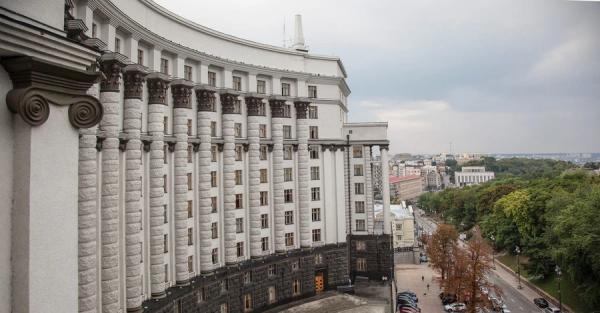 Уряд змінив правила закупівель після скандалу з барабанами для бомбосховищ  - Новини України