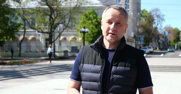 Червоний Хрест підтвердив статус полоненого РФ ексмера Херсона Ігоря Колихаєва - Новини України