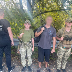 Майже 60 чоловіків намагались втекти за кордон на Закарпатті - Новини України