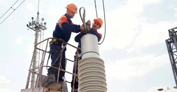 Тарифи на електроенергію виростуть вже цього літа: Скільки заплатимо - Новини України