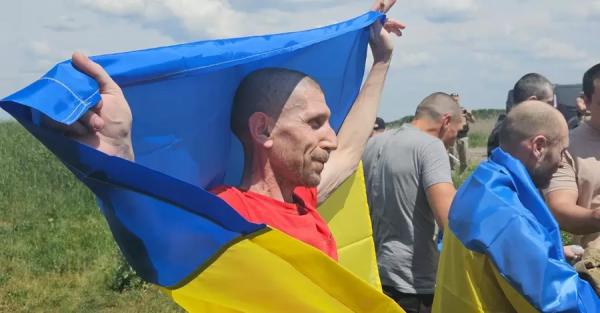 Зеленський повідомив про перший за чотири місяці обмін полоненими - 75 українців вдома - Новини України